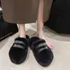 Tendencia de Temperamento Estilo Extranjero Versátil Cubre-Cabeza Pantuflas de Piel Ropa de Exterior para Mujer 2026 Estilo Coreano Nuevas Pantuflas de Algodón de Suela Gruesa para Invierno