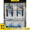 Máquina de envase semi-automática para líquidos químicos, máquina dosadora quantitativa de quatro cabeçotes para múltiplas garrafas, equipamento de envase para bebidas alcoólicas e não alcoólicas