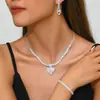 Joyería de Moda Europea y Americana Nueva Transfronteriza, Collares y Pendientes Brillantes de Alta Gama Incrustados con Diamantes, Juegos de Collares de Lujo Accesible de Nicho