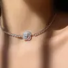 Cadena de Cuello Versa Camelia Famosa Moda Chica Lenta Exquisito Chapado en Oro de 18K Pulsera Brillante Anillo Set en Vivo