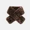 Cachecol Estampa de Leopardo Novo Cachecol Quente de Inverno Feminino Pelúcia Estilo Coreano Cachecol Cruzado Estudante Aconchegante Espesso