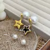 Pendientes Vintage de Estrella de Cinco Puntas con Perla Marca D para Mujer, Púa de Plata S925, Estilo Socialité de Lujo Ligero, Pendientes de Doble Uso