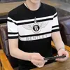 Camiseta Masculina Manga Curta Verão 2025 Novas Blusas Masculinas de Meia Manga Tendência Camiseta Fina