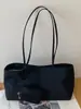 Bolsa de Axila Casual Leve Estilosa Xiaomi Coreana Feminina Chegada Nova Outono 2026 Grande Capacidade para o Dia a Dia Bolsa Tote de Ombro Único