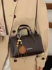 Bolso de Mano de Mujer de Alta Gama Nuevo Invierno 2029 Bolso Cruzado de Moda Tendencia Cuero PU Bolso de Hombro Vintage
