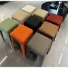 Taburete de plástico engrosado para uso doméstico, extra grueso, moderno y simple, apilable, cómodo para sentarse a largo plazo, taburete redondo alto