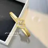 Anillo de Nácar Flor de Cruz Estilo Retro Diamante Cepillado Artesanía Natural Lujo Accesible Collar Pulsera de Flor Italiana para Mujeres
