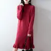 Vestido de Tricô Puro Lã 2026 Outono/Inverno Novo Gola Redonda Meia-Alta Manga Longa Cor Sólida Bainha com Babado Midi