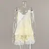 Nuevo conjunto de dos piezas de satén con encaje de empalme, camisola y shorts, estilo europeo y americano, pijamas y ropa de estar para mujer de seda helada fina