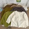 Nova Camisa de Algodão de Manga Longa para Meninos e Meninas - Cor Sólida de Alta Qualidade para Primavera e Outono Camada Base