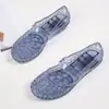 Sandálias Populares de Cristal Moda Feminina Versátil Salto Plataforma Sola Grossa Verão Vazadas Respiráveis Antiderrapantes Chinelos para Uso Externo Femininos