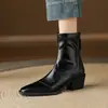 Botines negros estilo retro para mujer, con tacón grueso y punta redonda, perfectos para primavera y otoño, versátiles y cómodos, un diseño de caña corta que combina con cualquier atuendo.
