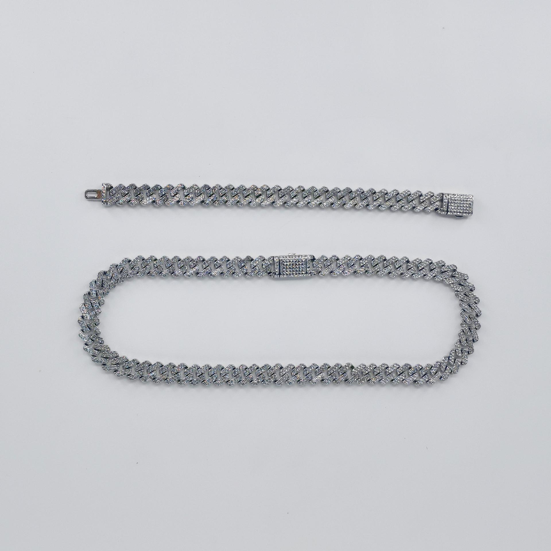 AC34174871BF47B453B0251A7AE7EE