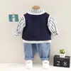 Cardigã Infantil com Logo no Peito Estilo Coreano Tendência Cool Ins Lindo Bebê Estilo Britânico Camisa Listrada Colete Atacado