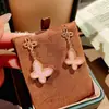 Pendientes de Mariposa de Lujo Ligero, Pendientes Dobles de Mariposa Rosa Asimétricos para Mujer, Estilo Pequeño Fragante, Pendientes Tipo Concha, Nácar