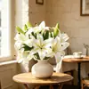 Flores de Lirio Realistas Flores Artificiales Estilo Chino Decoración de Mesa para Sala de Estar en Casa Accesorios para Fotografía Decoración de Hotel Boda Flores Falsas