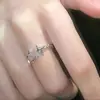 Anillo de Estrella para Mujer, Diseño Original de Nicho, Anillo Abierto Ajustable de Estrella, Estilo Minimalista, Regalo para Novia o Mejor Amiga