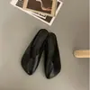 Novas Meias Pantufa Fechadas Slip-On Primavera/Verão 2026 para Mulheres, Sapatos Rasos Confortáveis Versáteis Macios