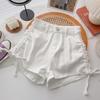 Shorts Jeans Stretch de Cintura Alta para Mulheres Verão Azul Claro Design com Cordão Look Emagrecedor A-Line Alça Short Quente Novo Estilo