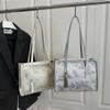 2025 Nova Moda Tendência Estampada Borboleta Estilo Nacional Elegante Bolsa de Ombro Axilar para Pendurar Bolsa Tote de Grande Capacidade para Mulheres