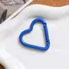 Pintura color macarrón hebilla de resorte de aleación en forma de corazón llavero para teléfono móvil DIY cordón para mujer accesorios de joyería materiales
