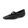 Sapatos de Moda Suaves para Avós com Salto Baixo de 1CM 2026 Nova Chegada Primavera/Outono Bico Fino Salto Baixo Tira com Fivela Cruzada Corte Baixo Sapatos Pequenos de Couro