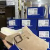 Novos Sapatos Birkenstock Outono e Inverno 2026 para Mulheres, Birkenstock Fechado com Forro de Lã, Chinelos Peludos Gentis e Versáteis, Sapatos Preguiçosos de Calçar com Solado Grosso para Aumentar a Altura