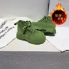Botas estilo Martin infantil coreanas, nova coleção outono/inverno 2026, botas unissex de cano médio com zíper lateral, botas amarelas de camurça para bebê