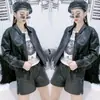 9256 Da Ai Mei Yuan 2025 Primavera Nueva Moda Suelta Adelgazante Chaqueta Corta de Cuero para Mujeres Petite Trendy