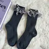 Calcetines Hechos a Mano de Encaje Dulce Otoño Invierno Lana de Oveja Cálidos Rayas Verticales Lazo Lateral Calcetines Acumulados a Media Pantorrilla Calcetines Cortos para Niñas