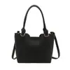 2025 Nuevo Bolso de Mano de Moda Estilo Coreano para Viajes Diarios Bolso de Mujer Elegante Bolso Cubo Estilo Occidental Empalme Bolso Cruzado Casual