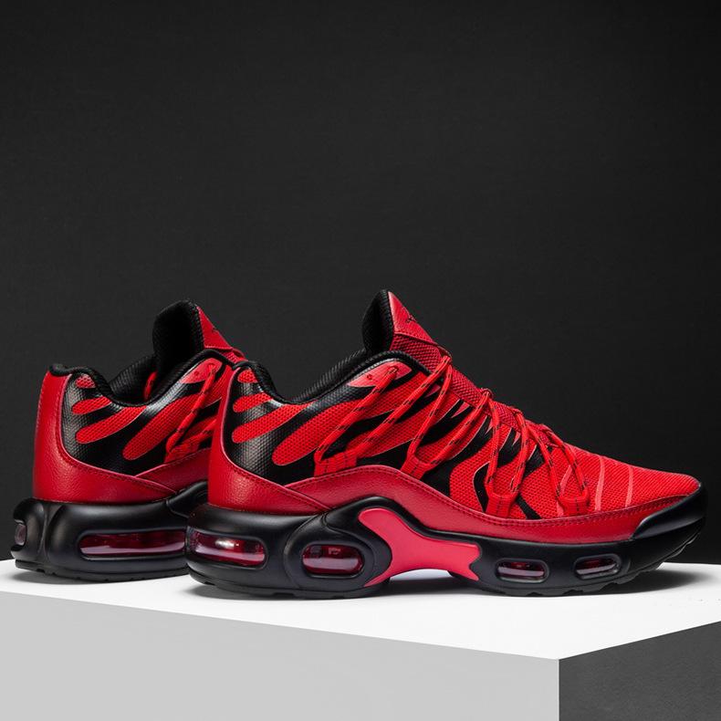 男鞋大码飞织运动鞋透气