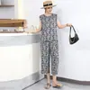 Nuevo traje de algodón y seda para mujer, atuendo elegante de verano para mamá, moderno y rejuvenecedor, conjunto casual de dos piezas sin mangas de alta gama