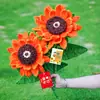 Ganar el Primer Premio en los Exámenes de Ingreso a la Preparatoria y la Universidad, Ramo de Girasoles Hecho a Mano, Regalo de Temporada de Graduación Tejido a Mano con Girasoles con un Sentido de Ceremonia