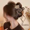 Presilha de cabelo de pelúcia de alta qualidade para outono e inverno para mulheres, versátil e fofa, presilha de tubarão para a parte de trás da cabeça, novo estilo coreano 2026, presilha de garra