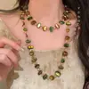 Corrente de Suéter Camadas Estilo Vintage, Colar Irregular de Concha Colorida, Corrente de Clavícula de Luxo Leve de Nicho