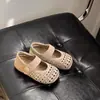{Tamanhos 16-26} Novos Sapatos de Couro Macio para Crianças Primavera/Verão 2026, Vazados, Respiráveis, Sapatos de Princesa da Moda para Meninas