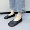 Zapatos de mujer de talla grande para comercio exterior transfronterizo, zapatos planos negros cómodos de suela blanda para el trabajo, zapatos slip-on versátiles para mujer, zapatos de maternidad