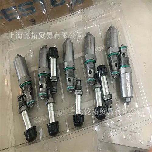 DB12120A-010-250V
