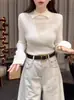 Suéter de punto con cuello polo color café Maillard para mujer Otoño e Invierno 2025 Nuevo Top ajustado con solapas Camisa base