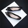 Zapatos Planos Individuales Elegantes Versátiles Nuevos Otoño 2026 para Mujer Punta Puntiaguda Mocasines de Moda Suela Suave Zapatos de Trabajo