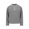 Camiseta de manga comprida listrada com gola Henley para homens e mulheres, estilo casual americano para outono e inverno, moletom de camada interna, camiseta base cleanfit