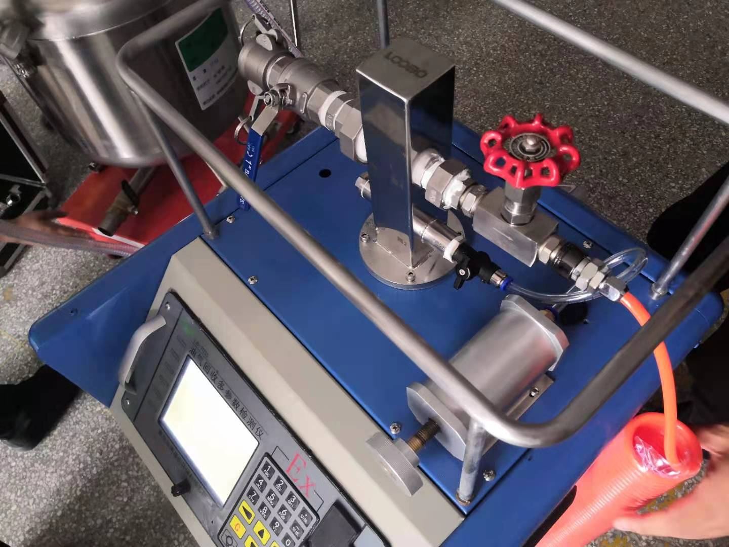 f24737ca40296775eea150ae16101f