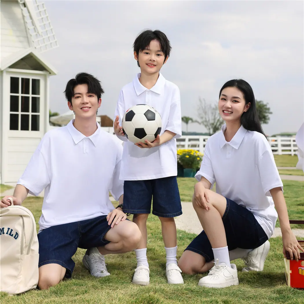 白色3人2.JPG