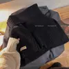 Elegante Chal de Cuello Alto con Abertura para Mujer, Calentador de Cuello Pulóver Negro para Otoño e Invierno, Bufanda Tejida para Protección contra el Frío y Calidez, Bufanda de Cuello para Abrigo