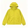 Jaqueta curta com capuz para mulheres, novo estilo primavera e outono, casual, corte solto, emagrecedora, adequada para baixinhas, à prova de vento, versátil, com zíper