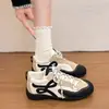 Design retrô de nicho, sapatilhas que aumentam a altura, nova coleção outono 2026 feminina, tênis estilo Forrest Gump, sapatos casuais de sola fina