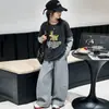 Conjunto de Dos Piezas para Niñas Estilo Casual Camiseta Otoño Manga Larga Top 2026 Nuevo Moda Pantalones Casuales Niños Grandes Conjunto de Dos Piezas