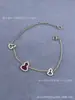 Versión alta V Oro Kirin pulsera de calabaza pequeña femenina oro rosa 18K borla Ágata roja de fritillaria blanca pulsera de cadena para clavícula