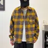 Camisa de manga larga a cuadros retro estilo americano, camisa de manga larga holgada para hombre para primavera y otoño, prenda exterior juvenil estilo japonés ins